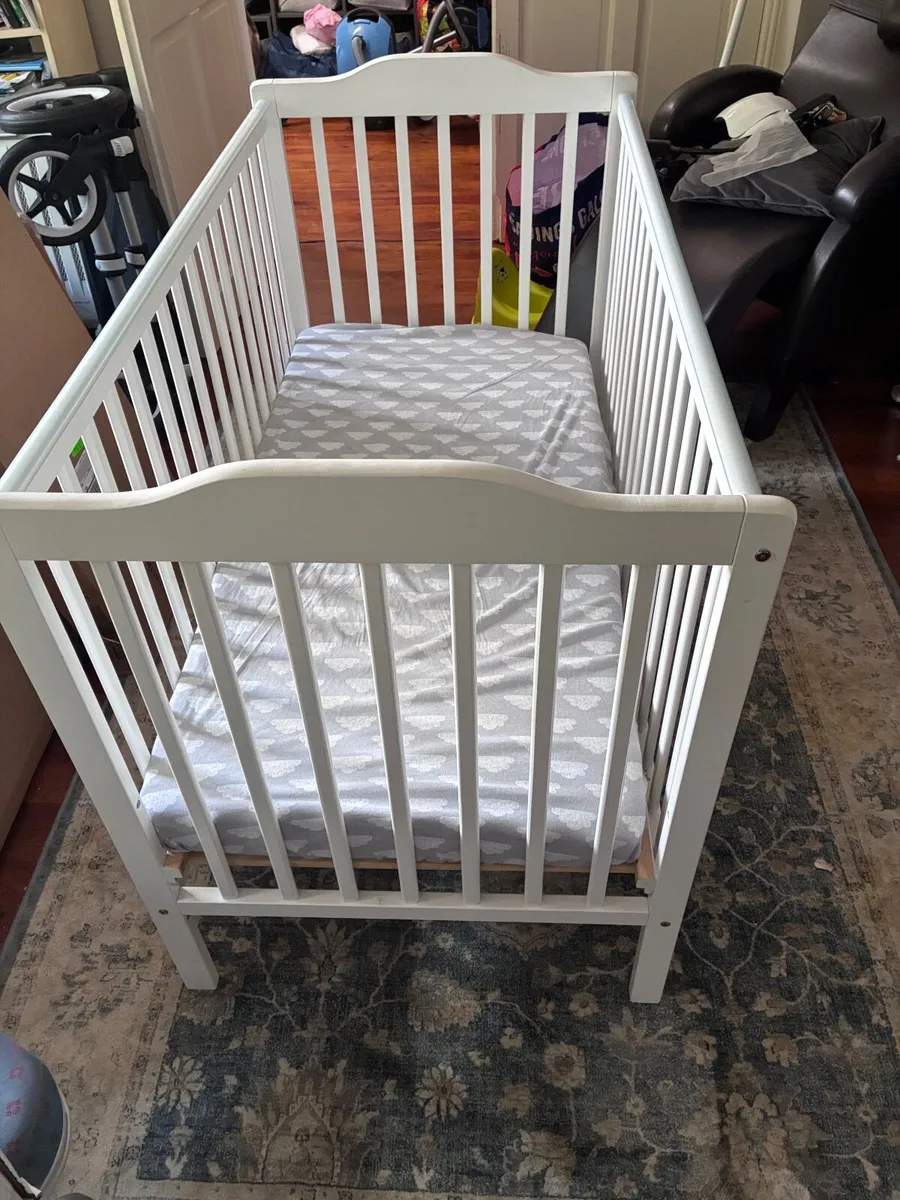 Cot - Image 2