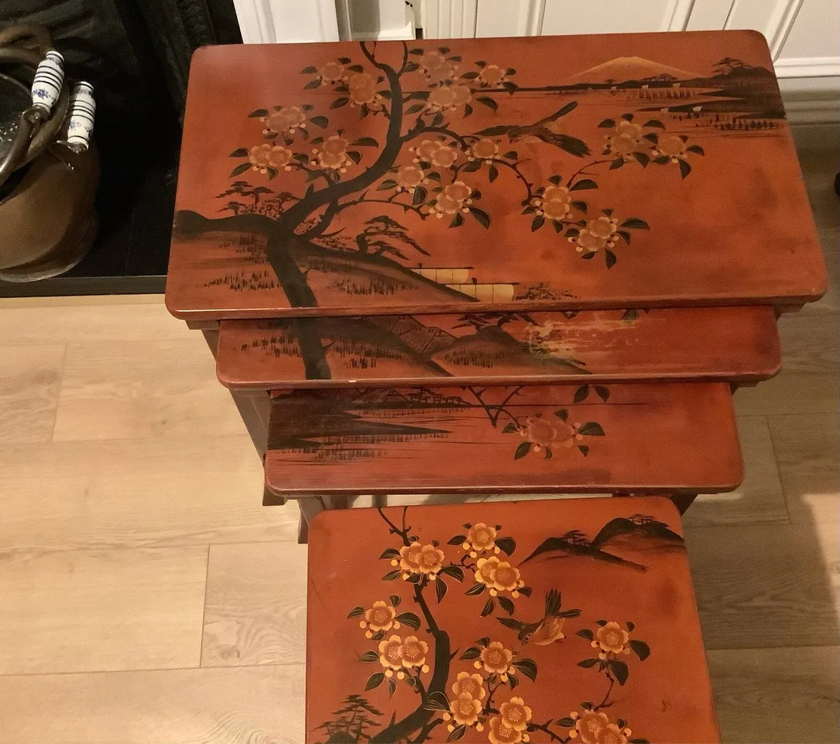 Nest of tables - Image 4