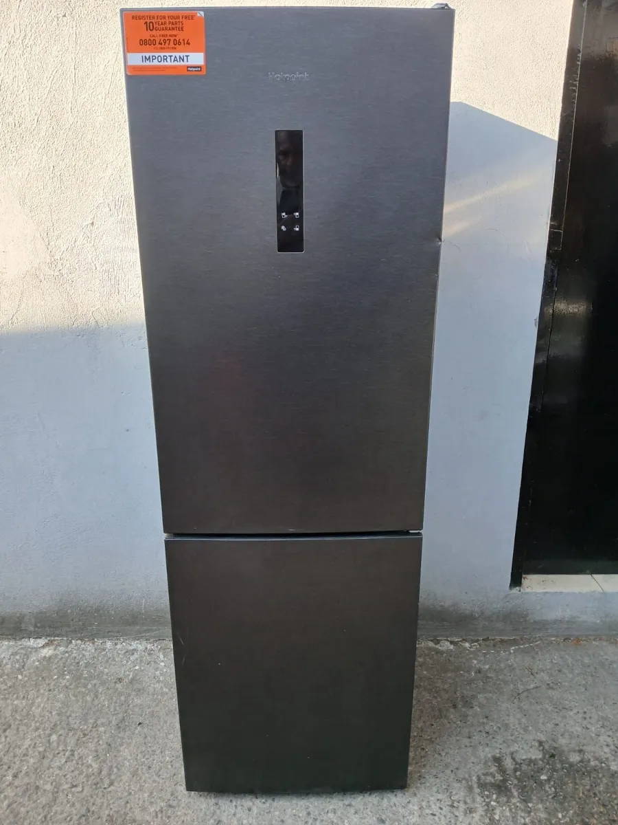 HOTPOINT EX DISPLAY BRAND NEW FRIDGE AND FREEZER - Image 4