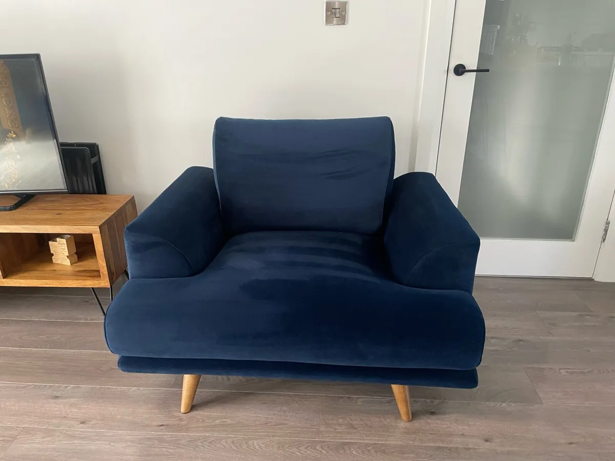 Sofa - Image 4