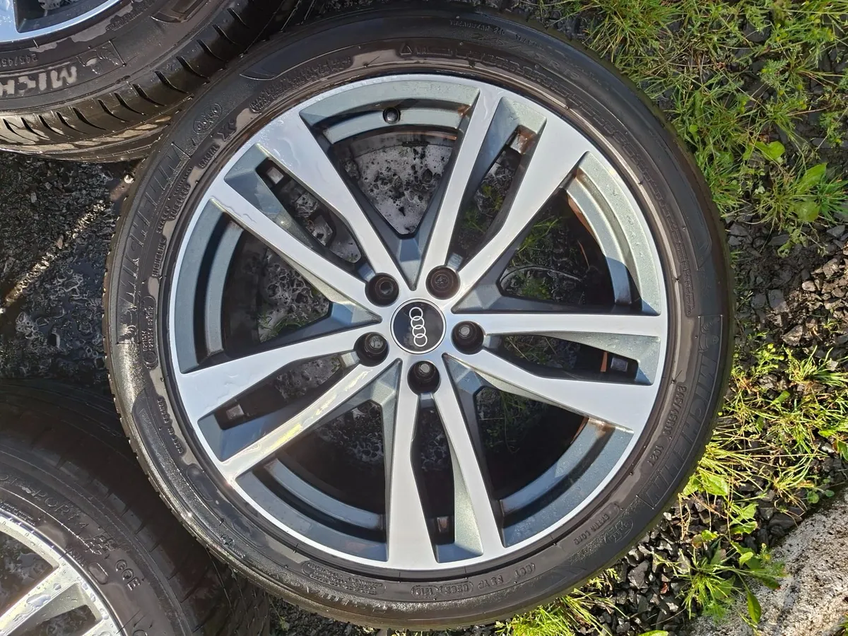 19" Genuine Audi A6 S Line Alloys with tyres - Image 2