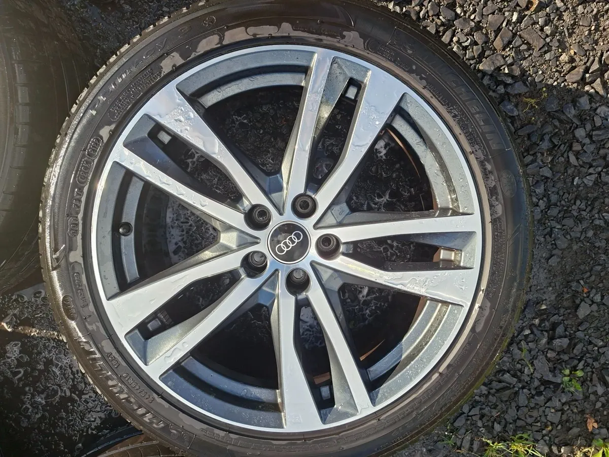 19" Genuine Audi A6 S Line Alloys with tyres - Image 4