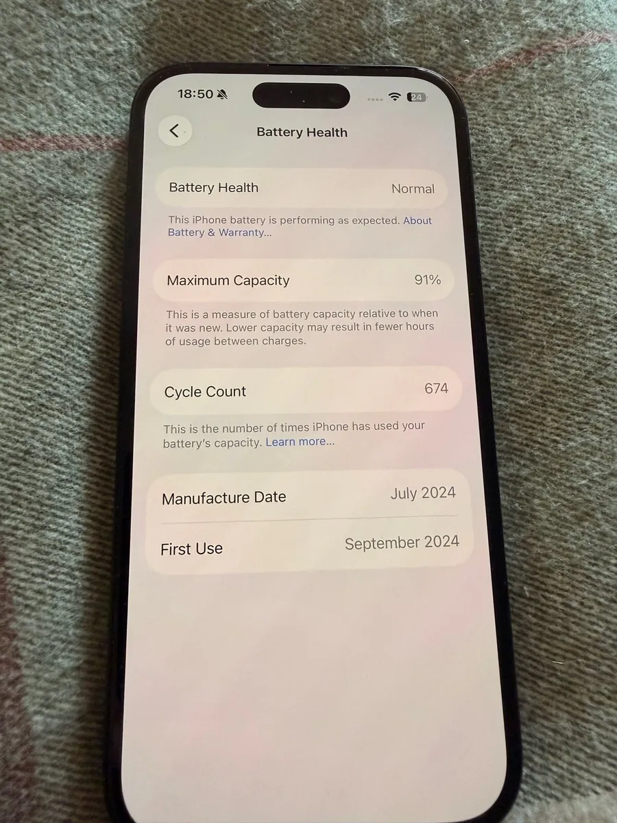 Iphone 16 - Image 4