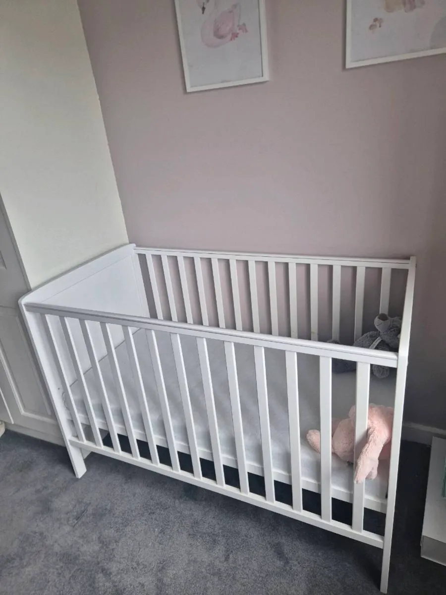 Baby Cot - Image 2