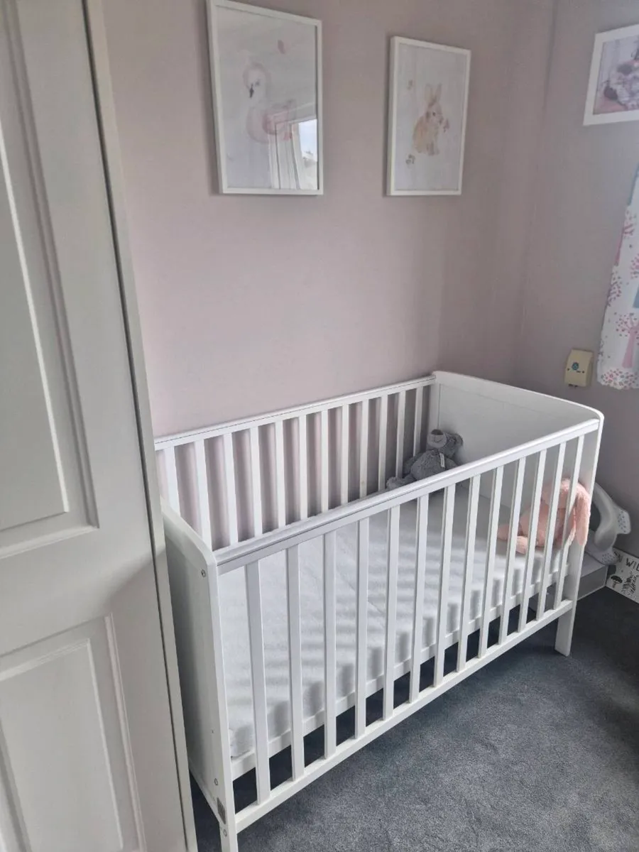 Baby Cot - Image 4