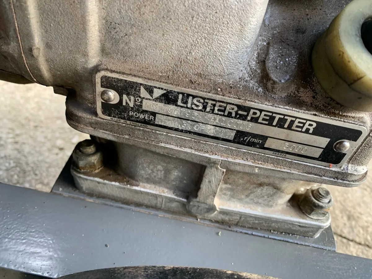 Lister diesel water pump - Image 4
