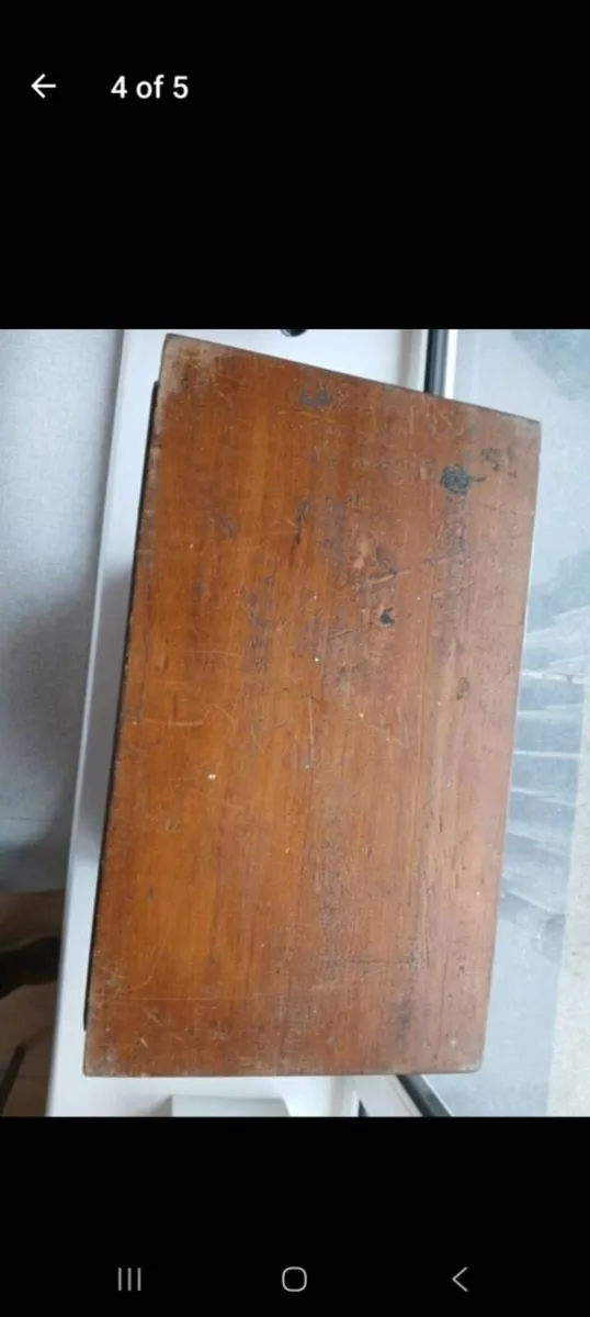 Music shelf - Image 2