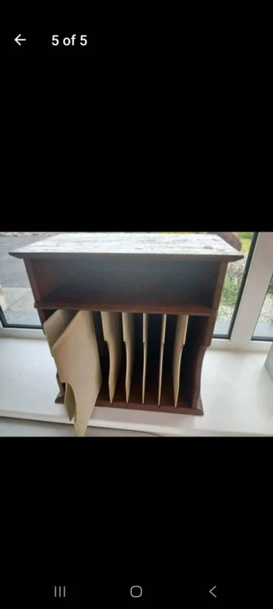 Music shelf - Image 4