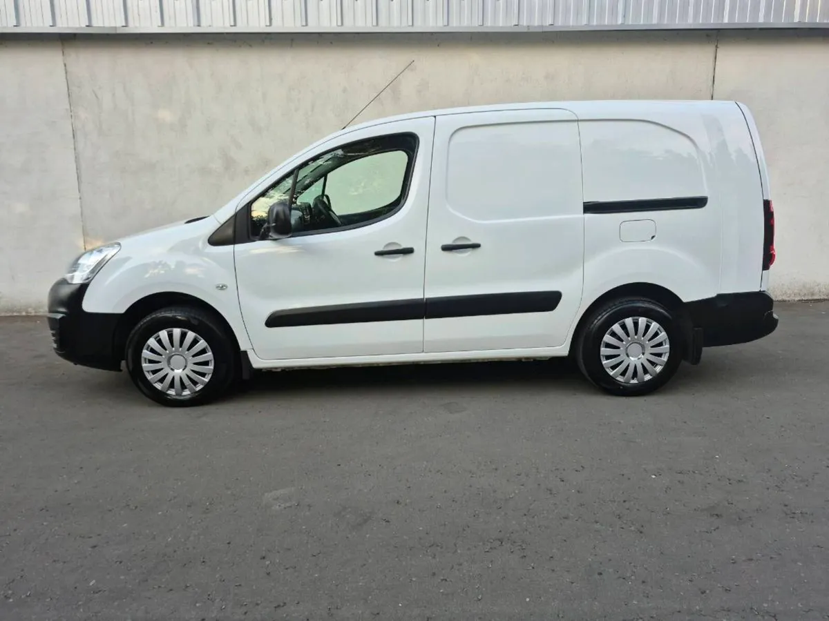 171 PEUGEOT PARTNER-LWB**ONLY 64,000mls**LIKE NEW* - Image 3