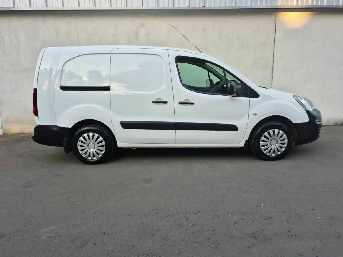 171 PEUGEOT PARTNER-LWB**ONLY 64,000mls**LIKE NEW* - Image 4