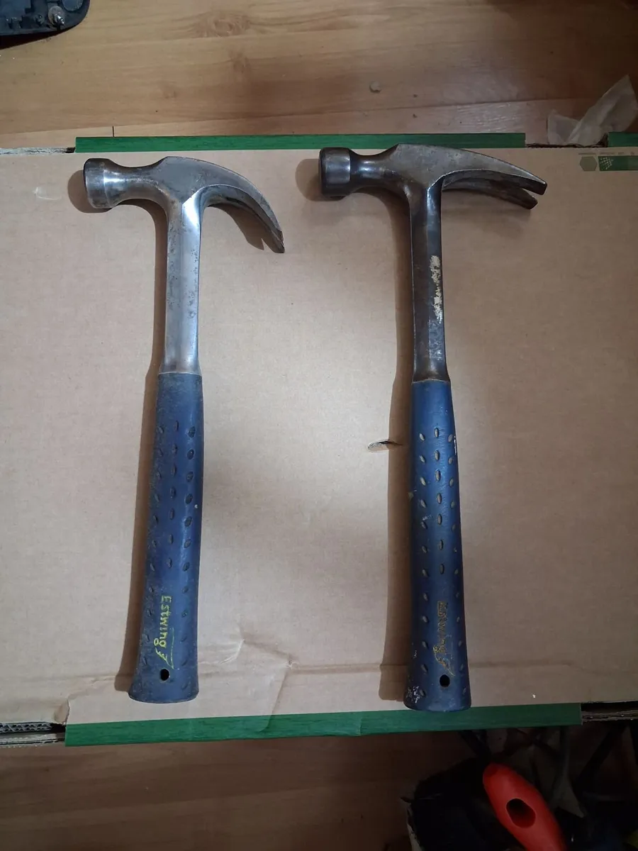 2 estwing hammers. - Image 1