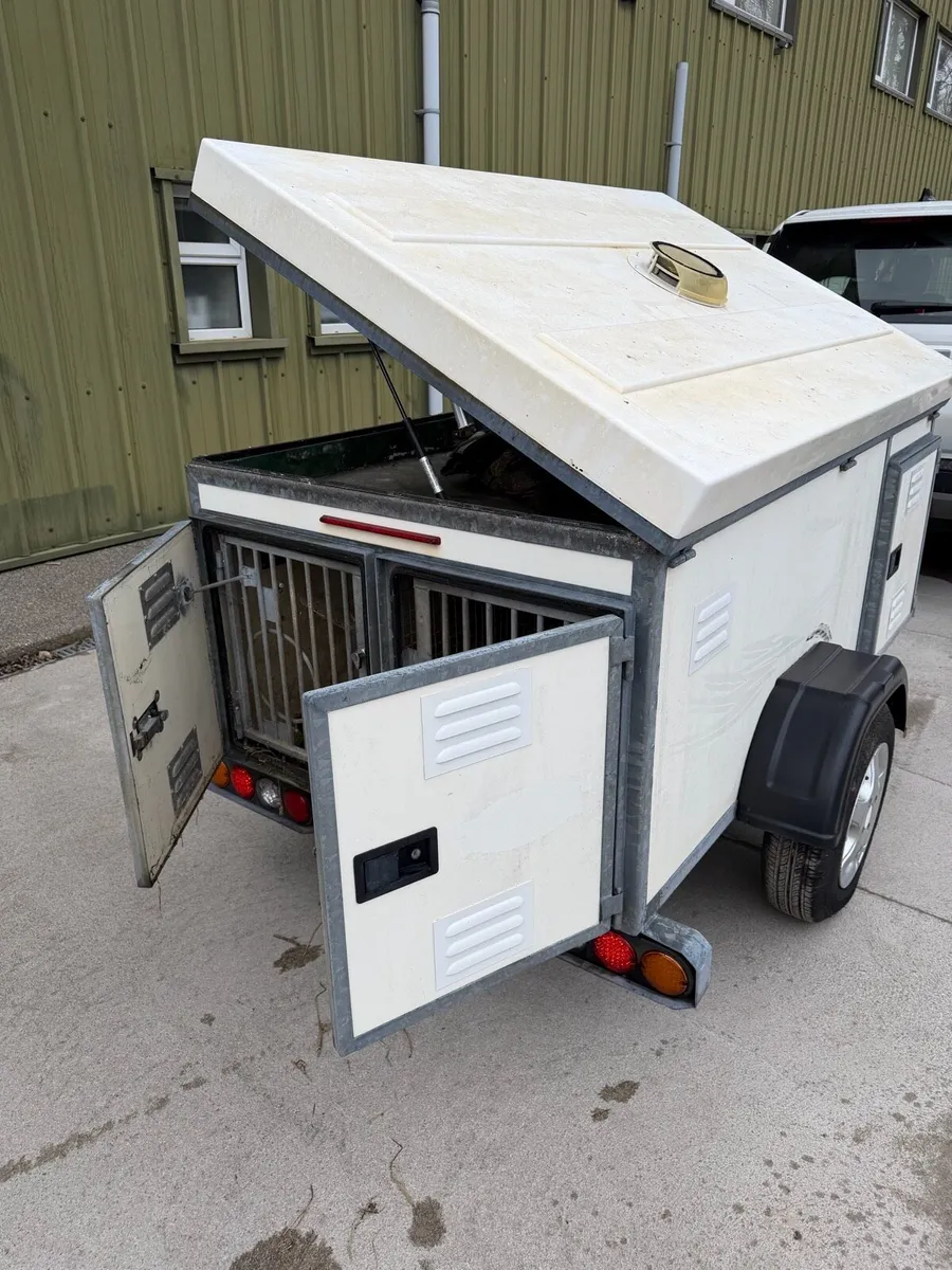 Sperrin dog trailer transport box - Image 1