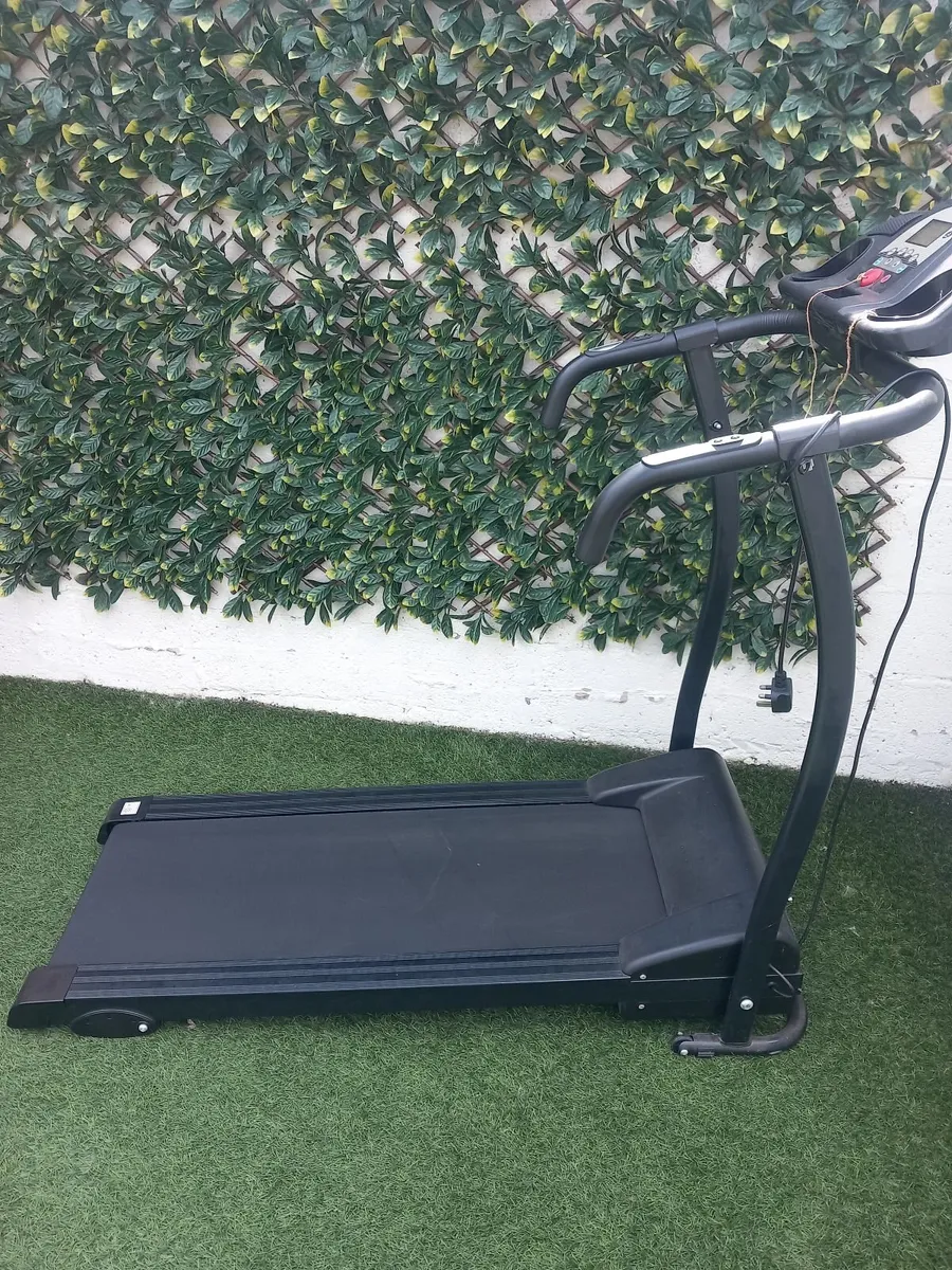 Treadmill - Image 4