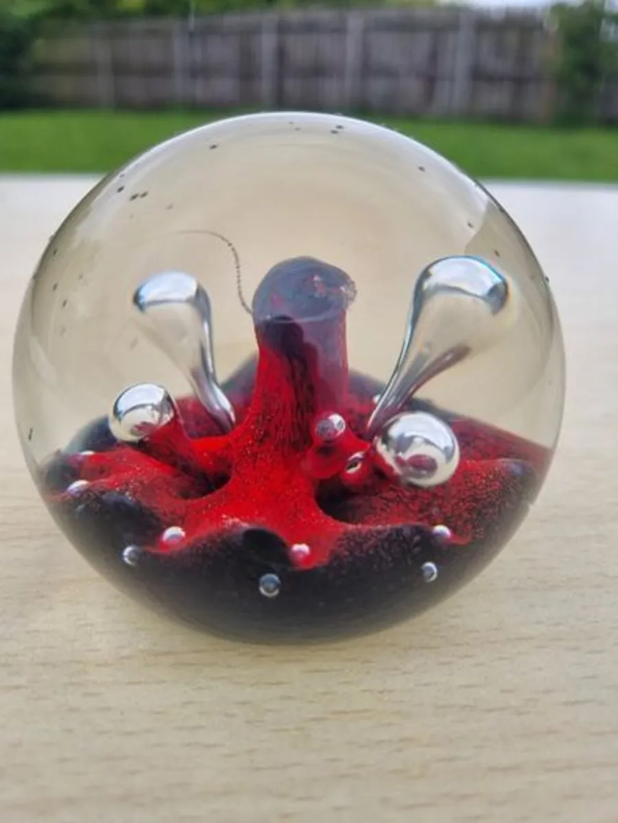Caithness Glass Moonflower Paperweight - Image 1