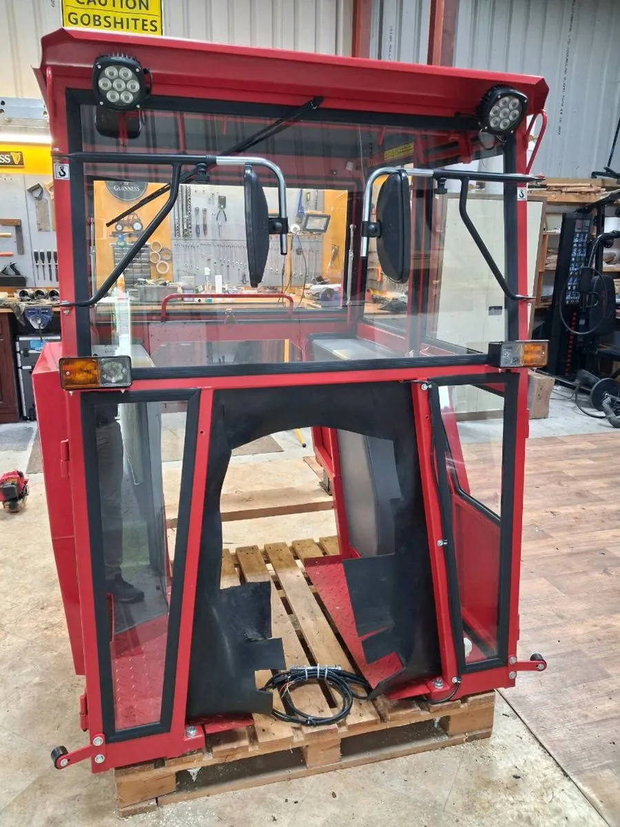 MF 35 / 135 Safety Cab - Image 2