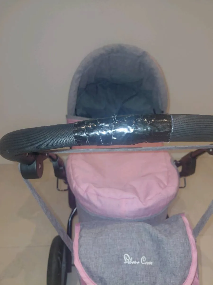 Silver Cross Dolls Pram - Image 3