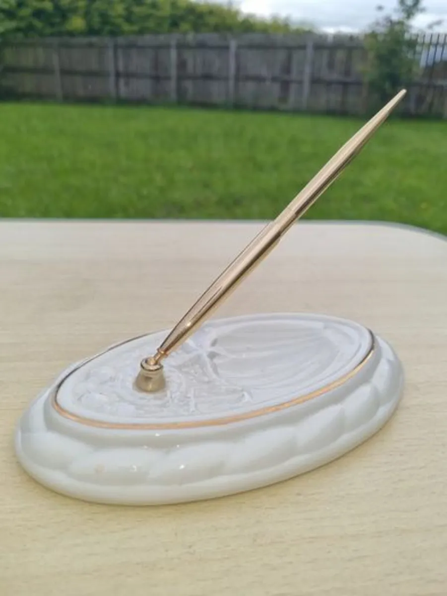 Belleek Maritime desk pen stand - Image 3