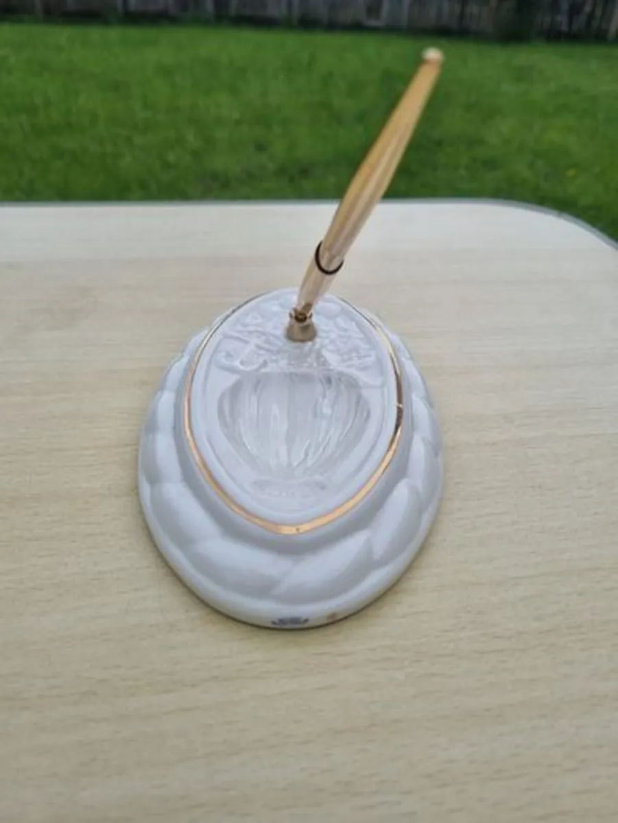 Belleek Maritime desk pen stand - Image 4