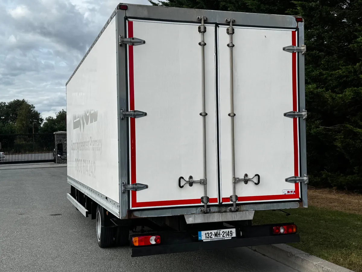 🚗2013 MITSUBISHI FUSO 7.5TON AUTOMATIC🚗NEW DOE - Image 3