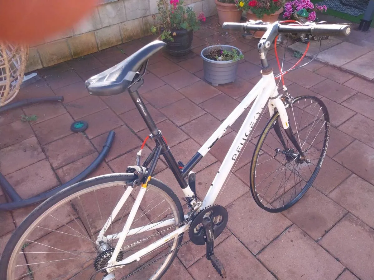Hybrid bike rebuilt - Image 3