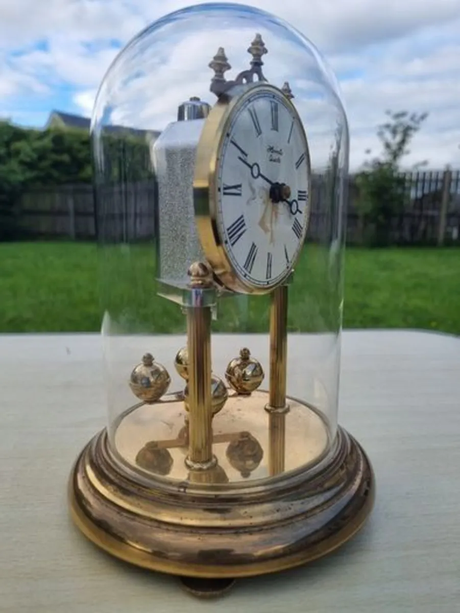 Classic German quartz annual clock by Hermle - Image 4