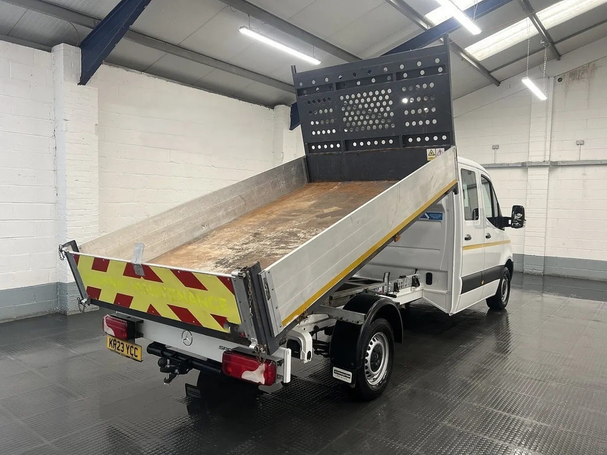 2023 Mercedes-Benz Sprinter Tipper Van - Image 3