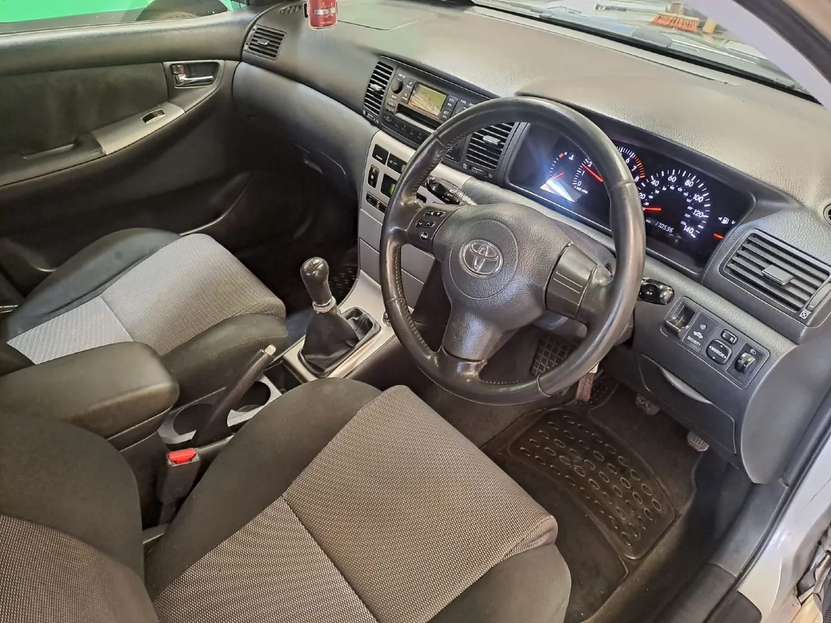 Toyota Corolla E12 1.4 vvti - Image 4