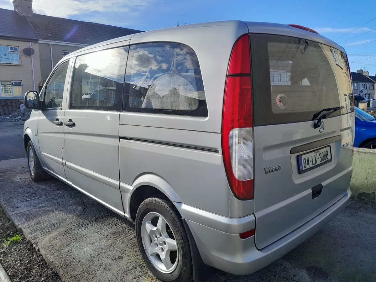 2004 Mercedes Vito - Image 2