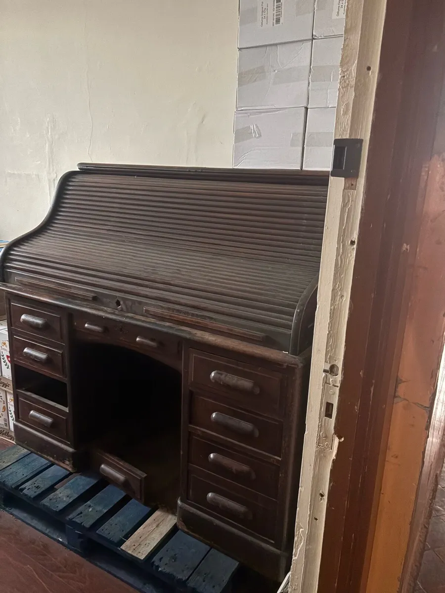 Roll top Desk - Image 3