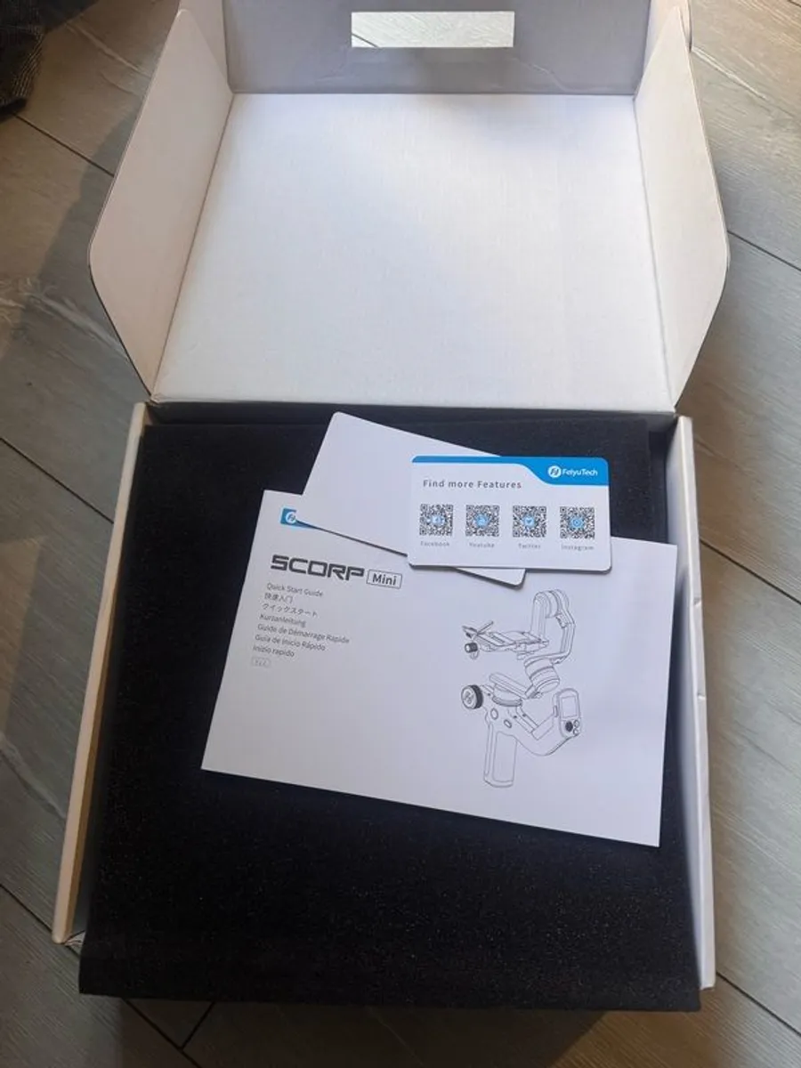 FeiyuTech Scorp Mini Gimbal Like New Boxed - Image 2
