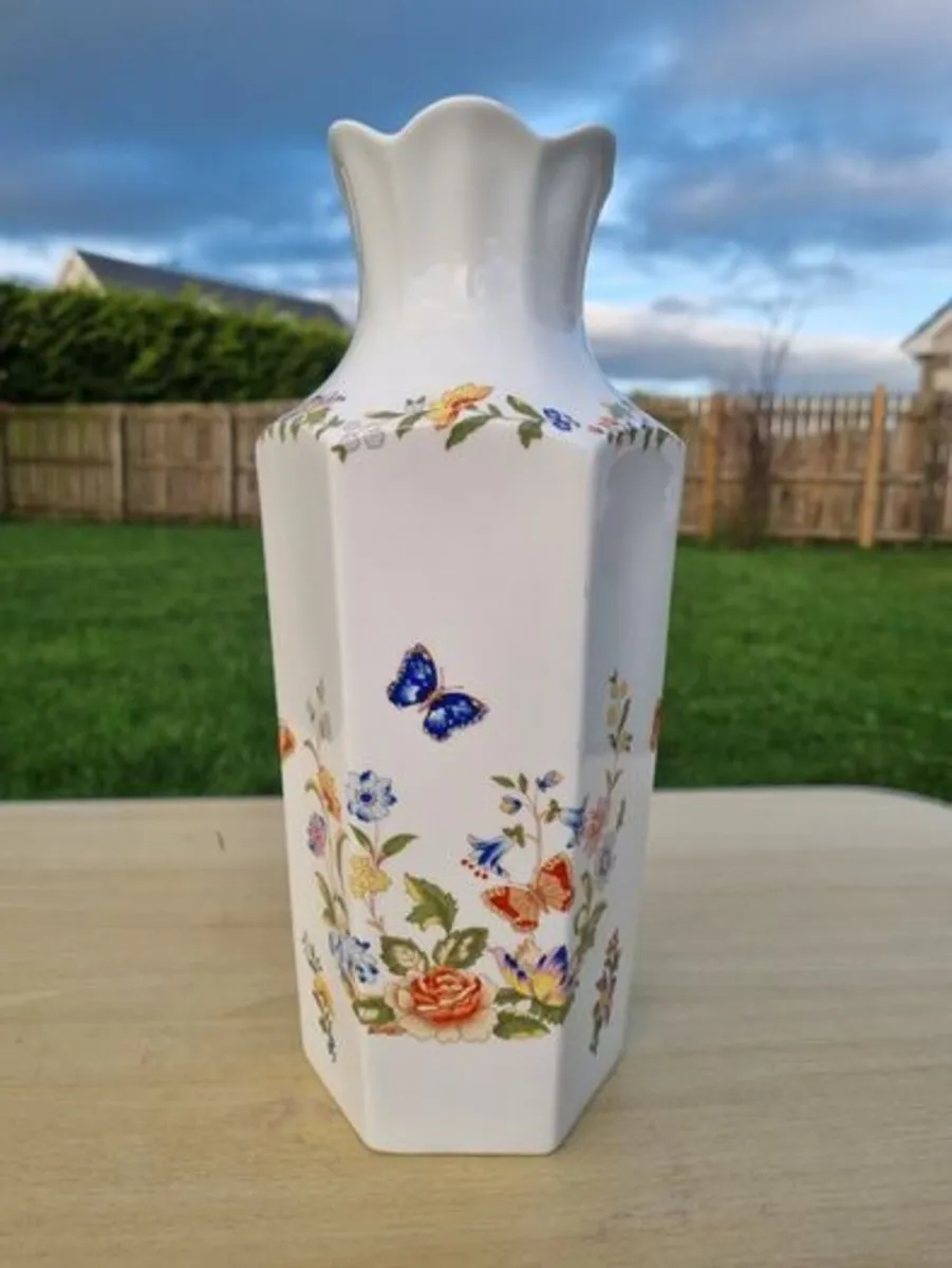 Aynsley Bone China " Cottage Garden " Large Vase - Image 1