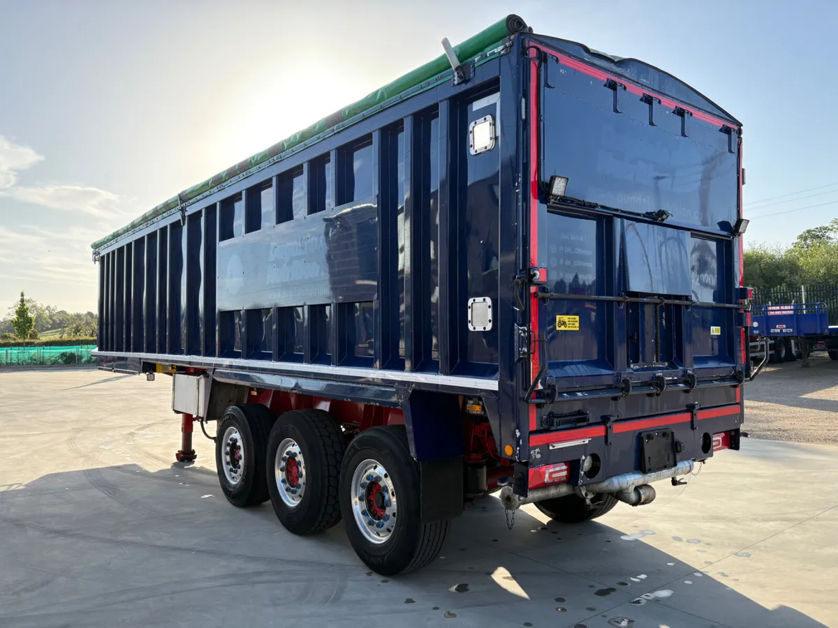 Wilcox Blowing Trailer - Image 4