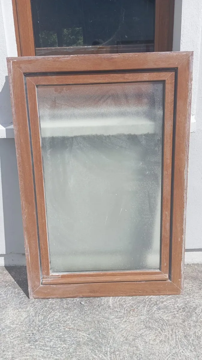 Windows (second hand) - Image 1