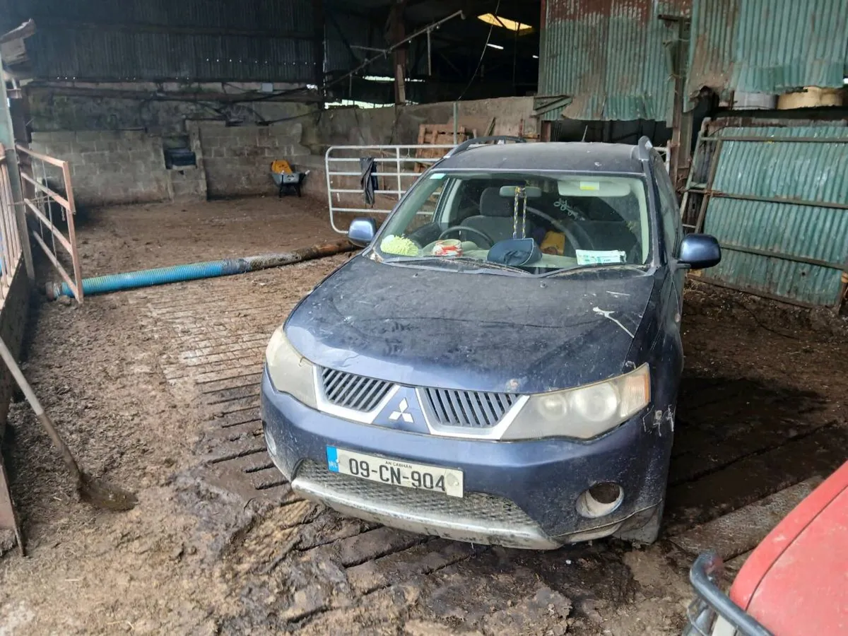 Mitsubishi Outlander - Image 2
