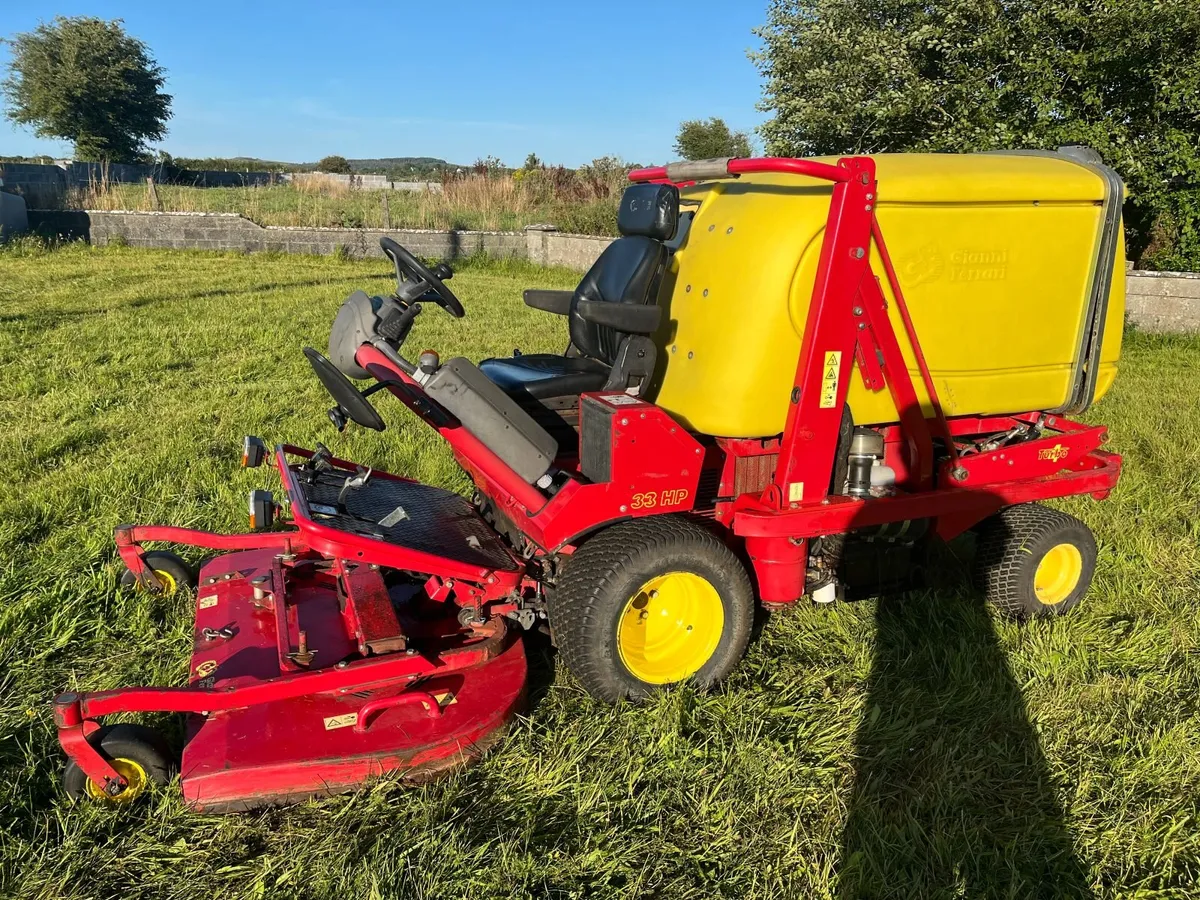 gianna ferrari turbo 4 ride on pro mower 33hp - Image 2