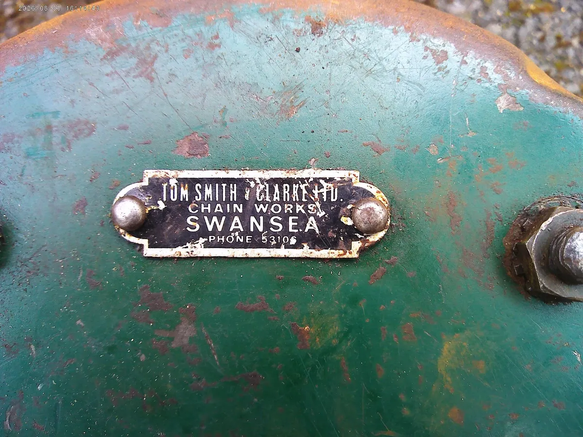 Chain Hoist - Image 4