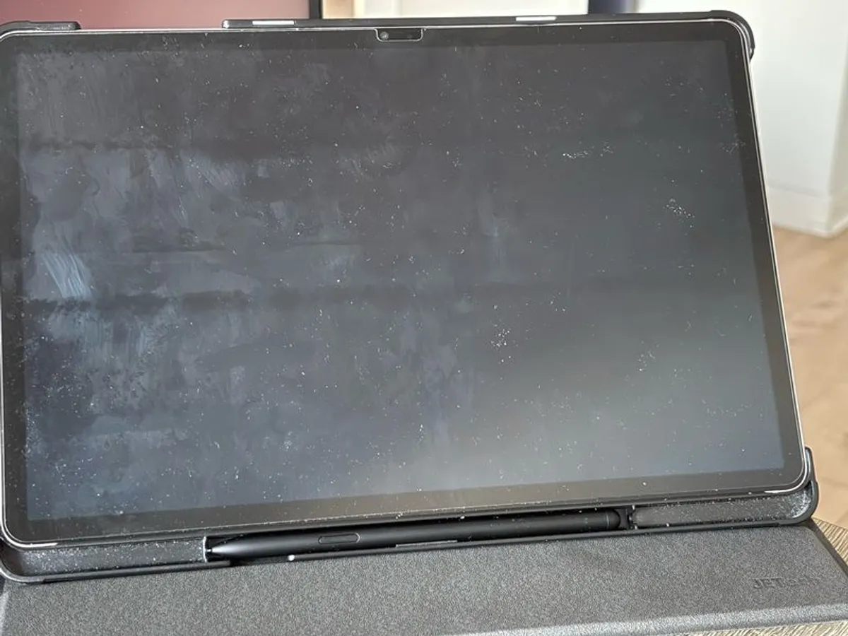 Samsung Galaxy Tab S8+ - Image 2