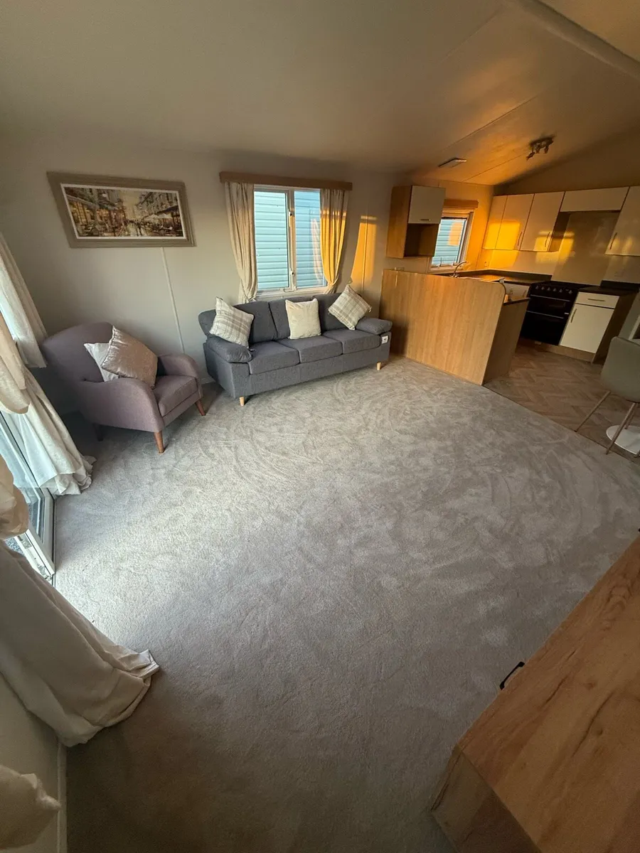 Willerby 40-14 2 bed Full winter pack TPS caravan - Image 4