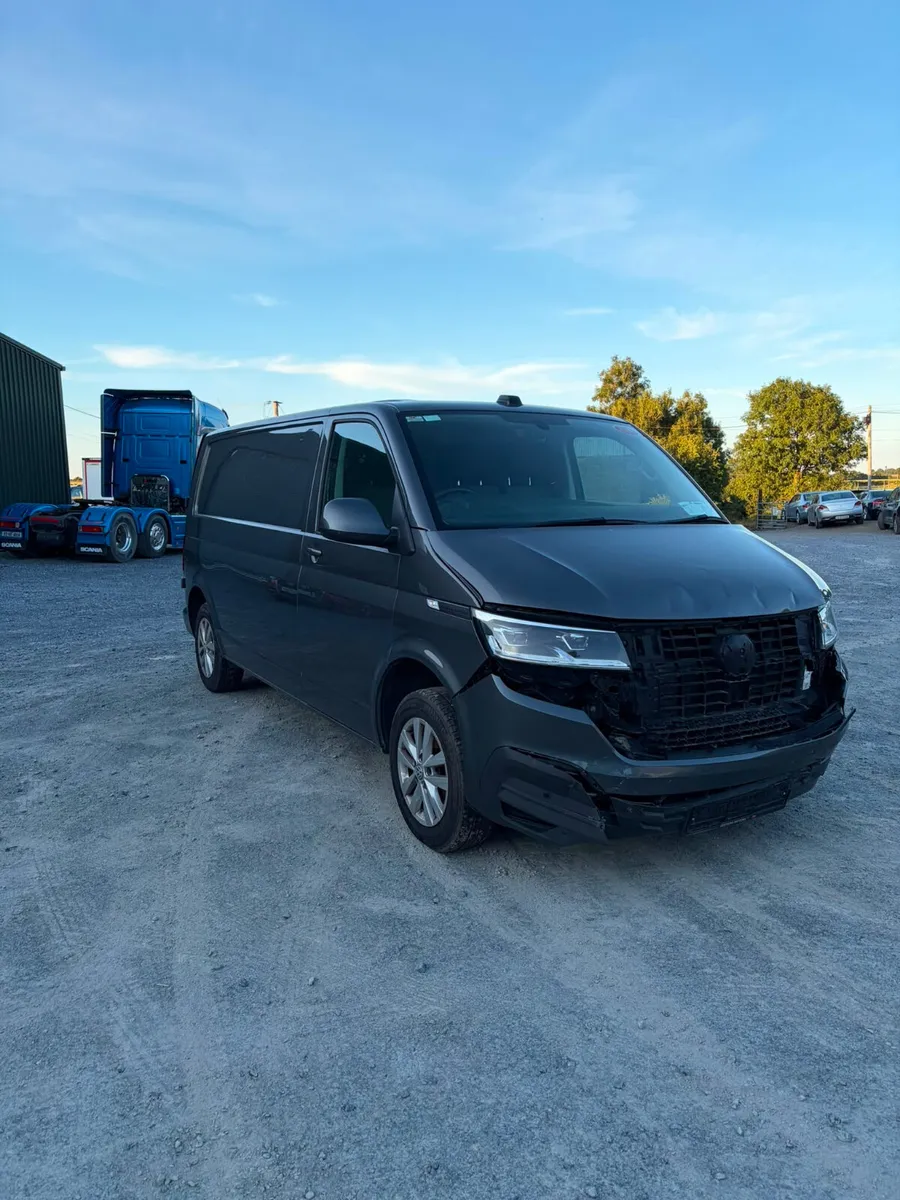 2023 Volkswagen transporter 2.0 diesel Automatic - Image 3