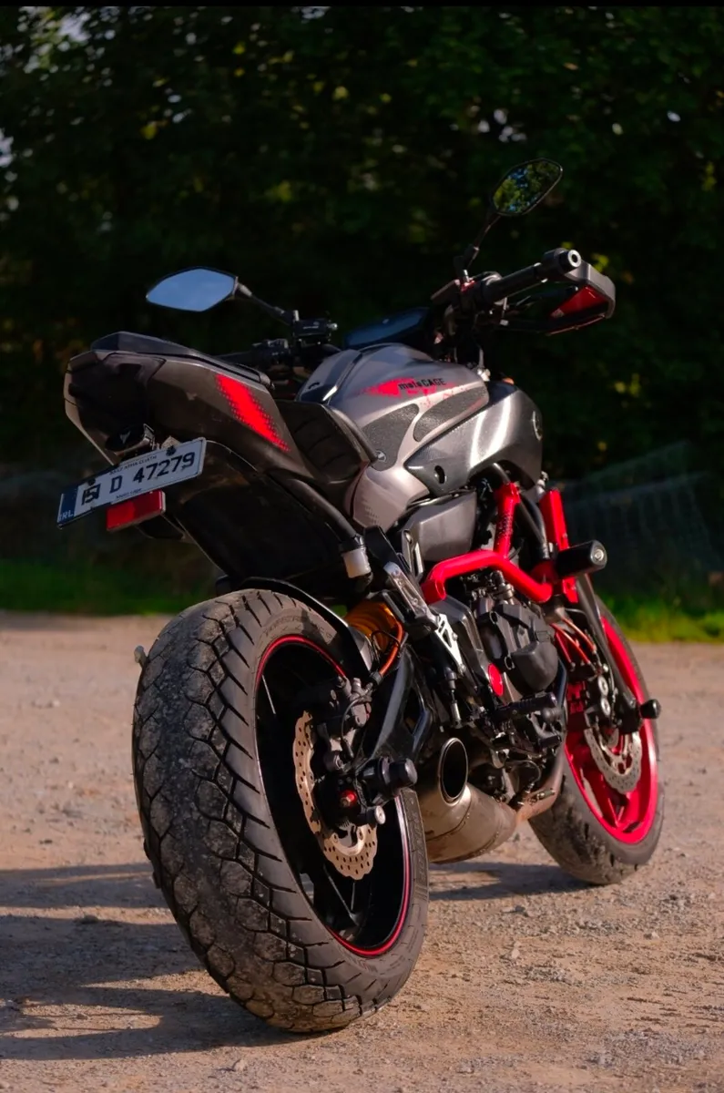 2015 Yamaha MT-07 Moto Cage ABS w/€3k in Upgrades - Image 2