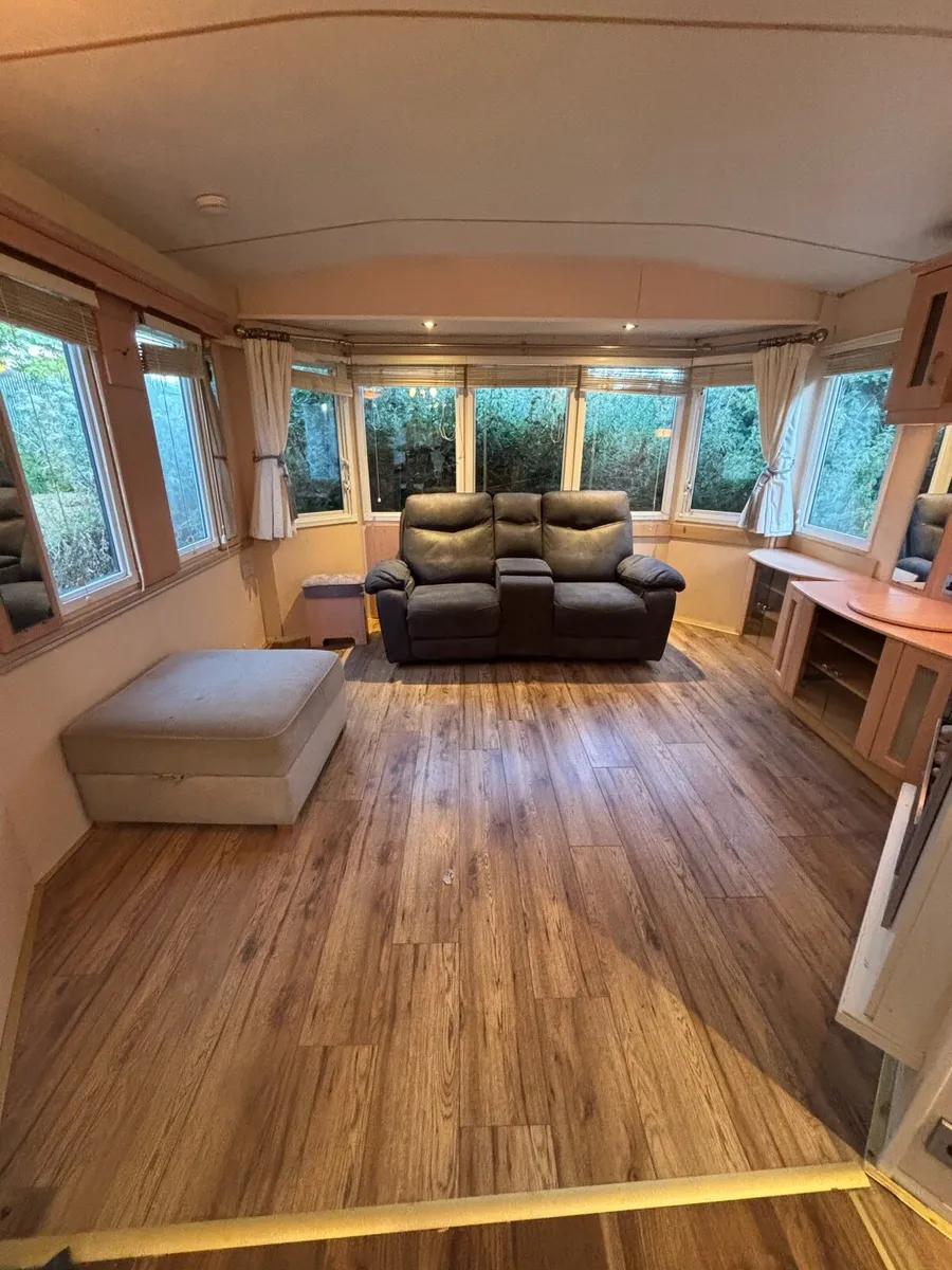 Atlas Diamond super 38ft x 12ft 2 bed mobile - Image 4