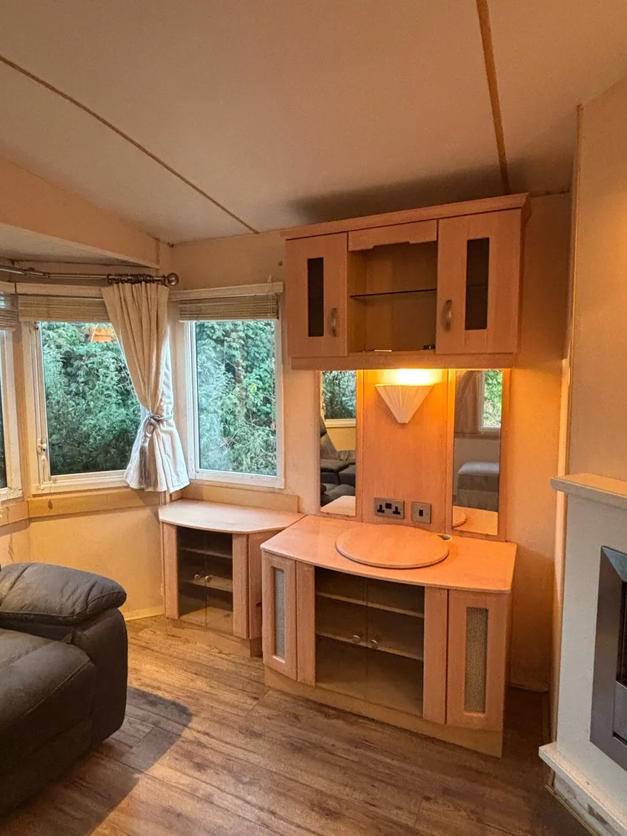 Atlas Diamond super 38ft x 12ft 2 bed mobile - Image 3