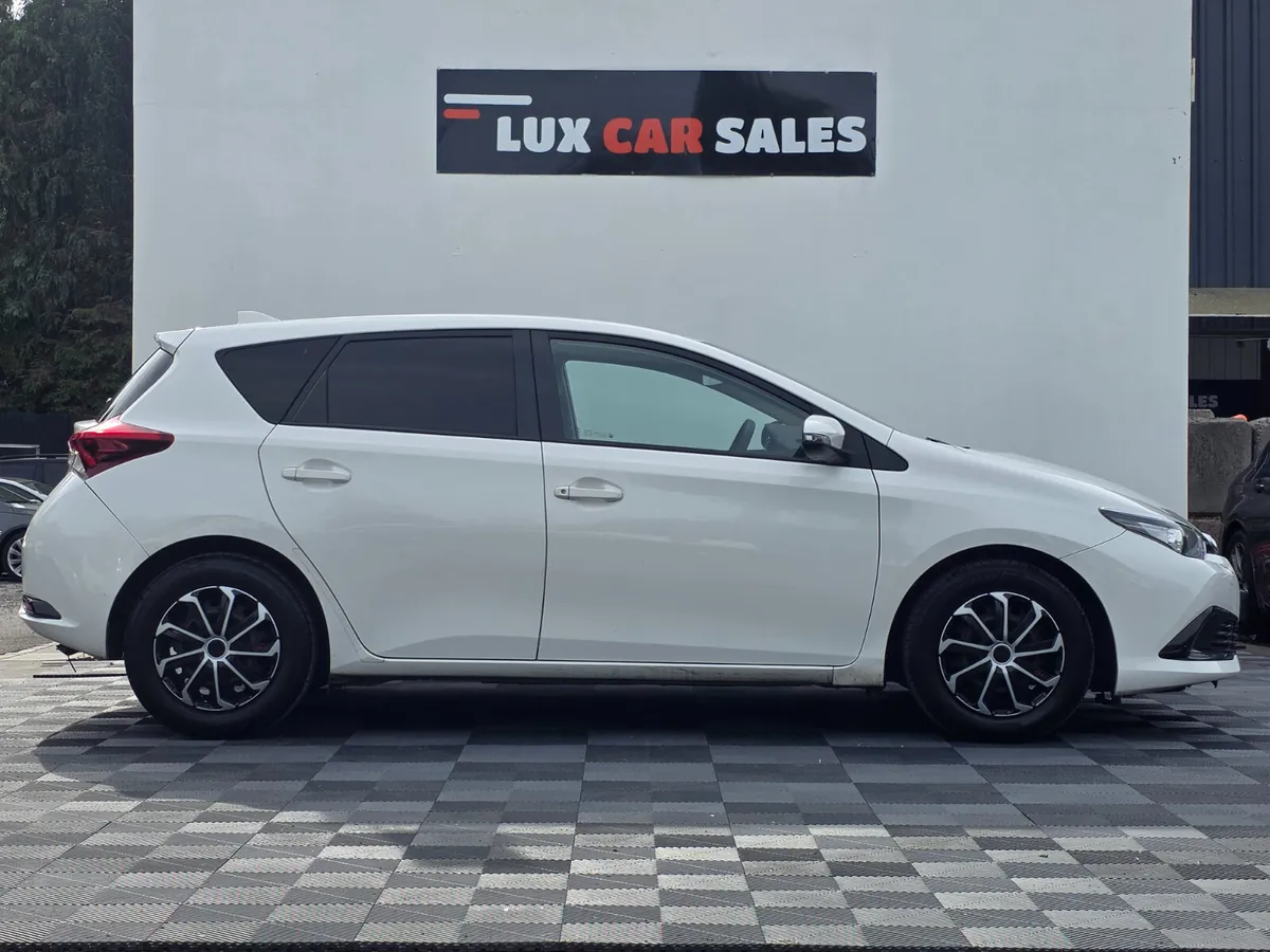 2018 Toyota Auris 1.4 D4-D TERRA // NEW D.O.E - Image 2