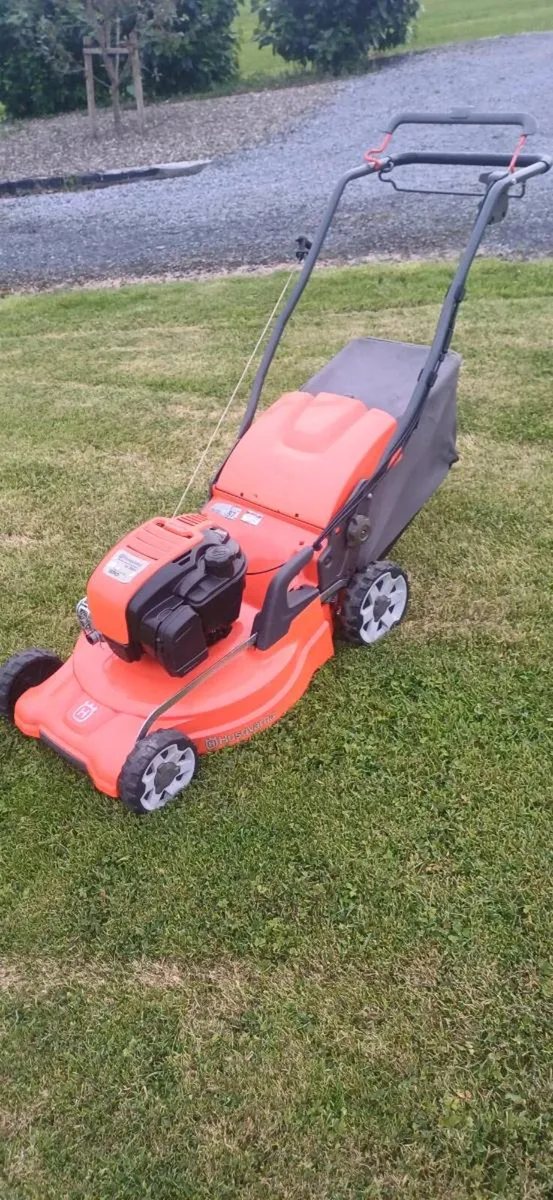 Husqvarna lawnmower - Image 2