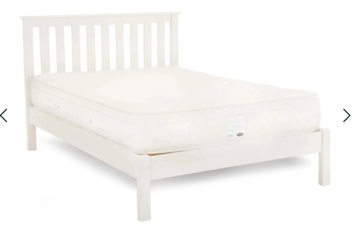 Double bed & matching lockers - Image 1