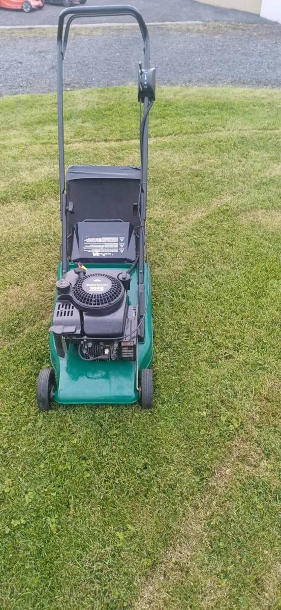 Hayter push lawnmower - Image 2