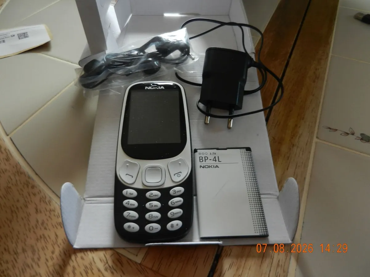NEW NOKIA 3310 BOXED - Image 3