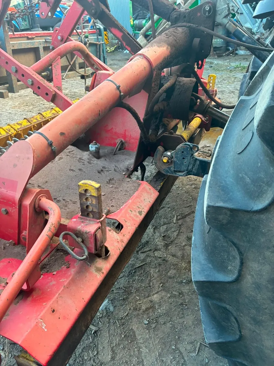 Pottinger Power Harrow & Walsh Grass Seed Box - Image 3