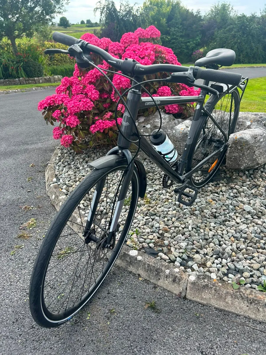 Cannondale Quick EQ Hybrid Bike - Image 3