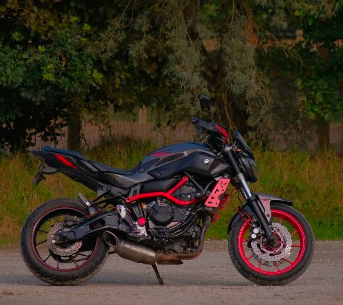 2015 Yamaha MT-07 Moto Cage ABS w/€3k in Upgrades - Image 1